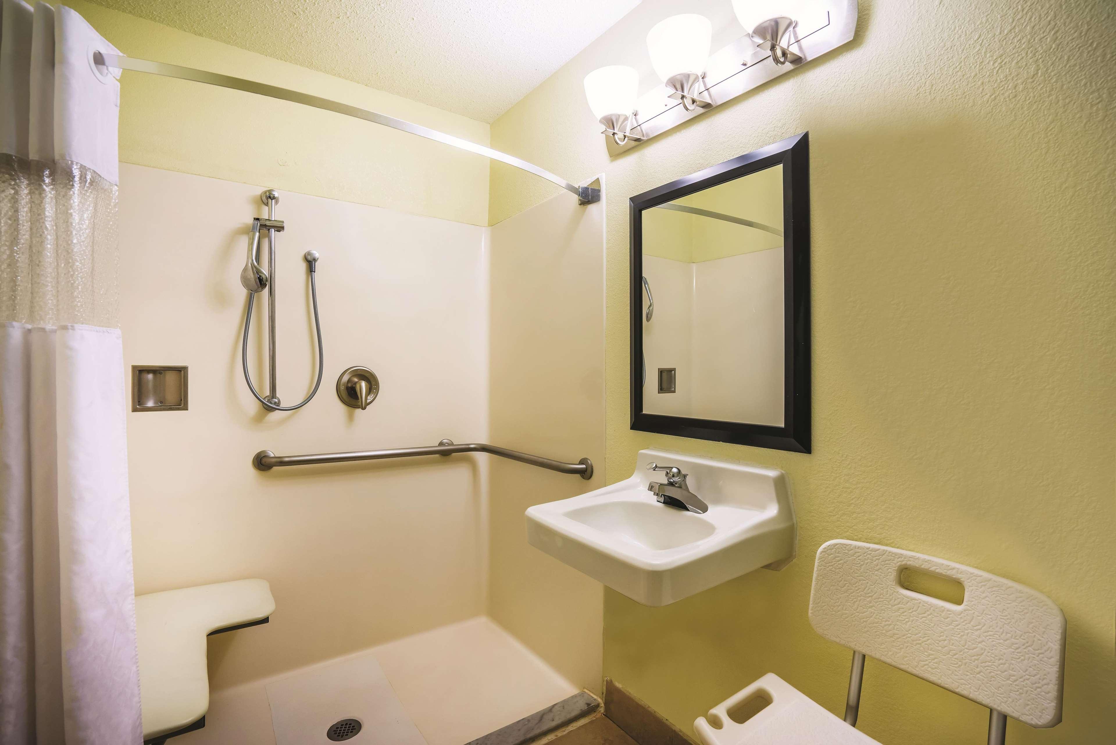 La Quinta By Wyndham Baltimore South Глен Бърни Екстериор снимка